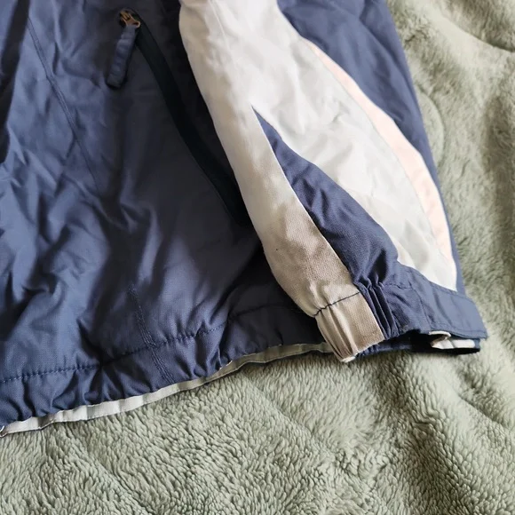 Columbia Jacket - Picture 4 of 9